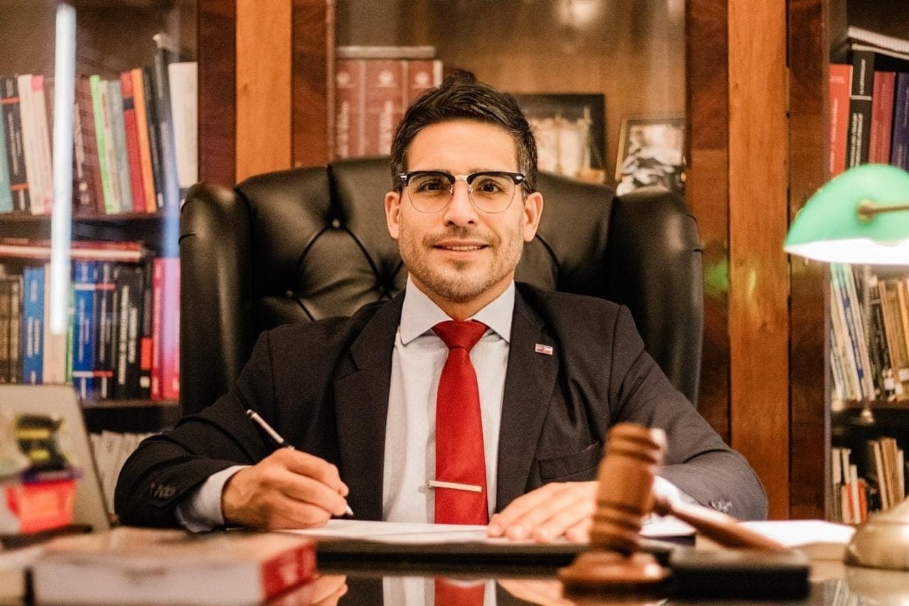 Julian Dominguez, Attorney at Law